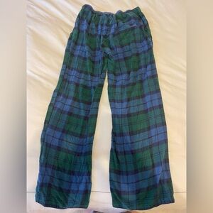 American Eagle Outfitters Kids Plaid Sweatpants in Green and Blue